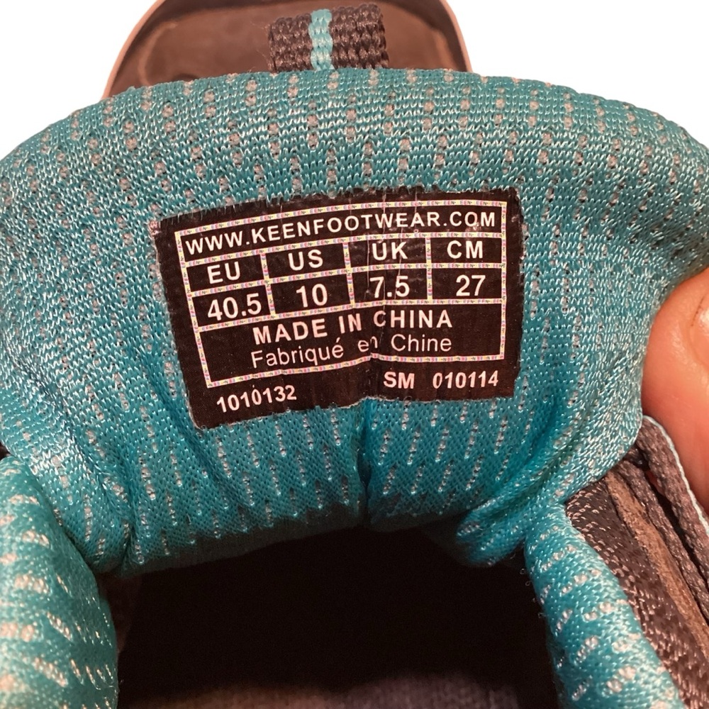 KEEN Targhee Nubuck Leather Hiking Shoe - Picture 11 of 12